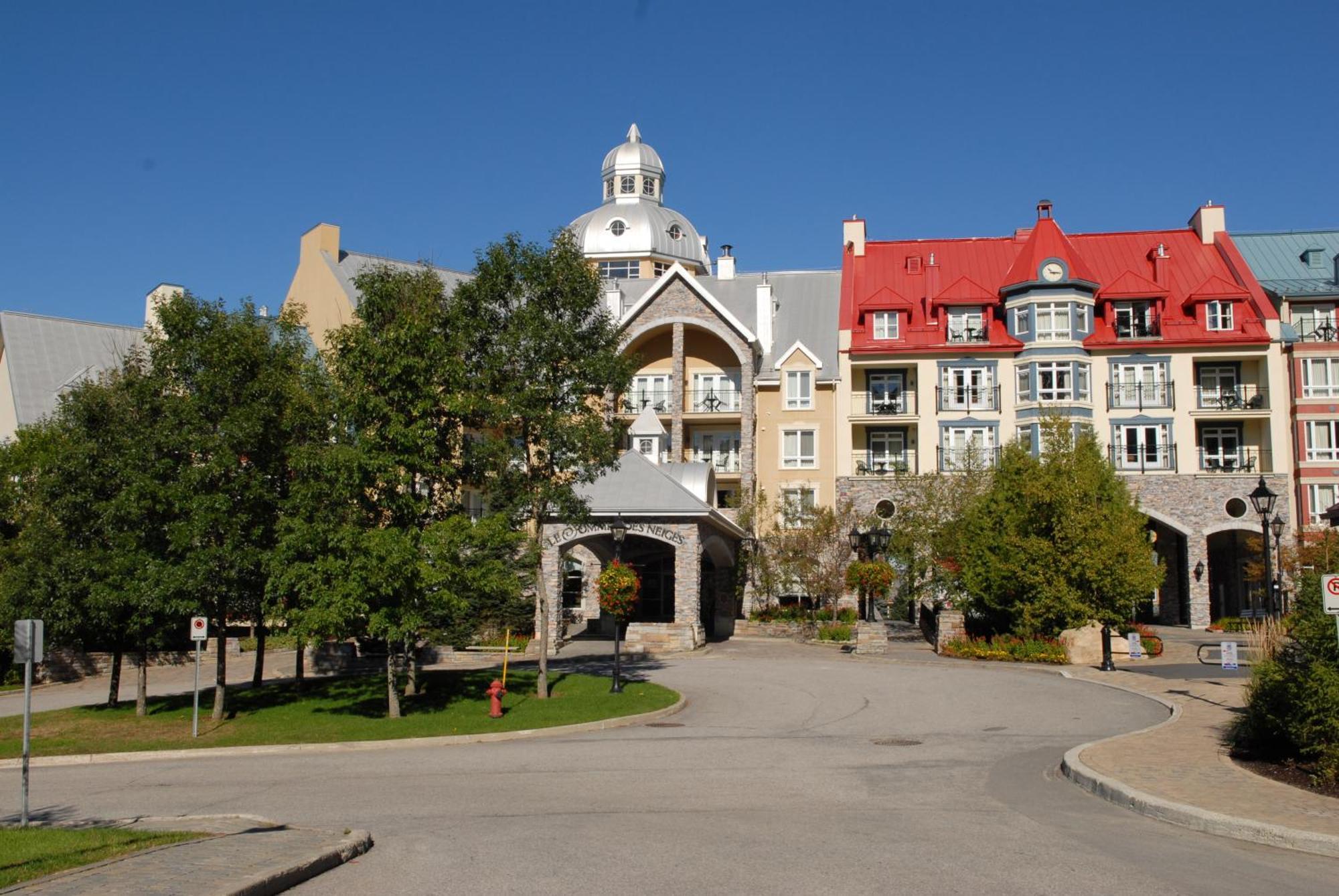 Sommet Des Neiges Hotell Mont-Tremblant Exteriör bild